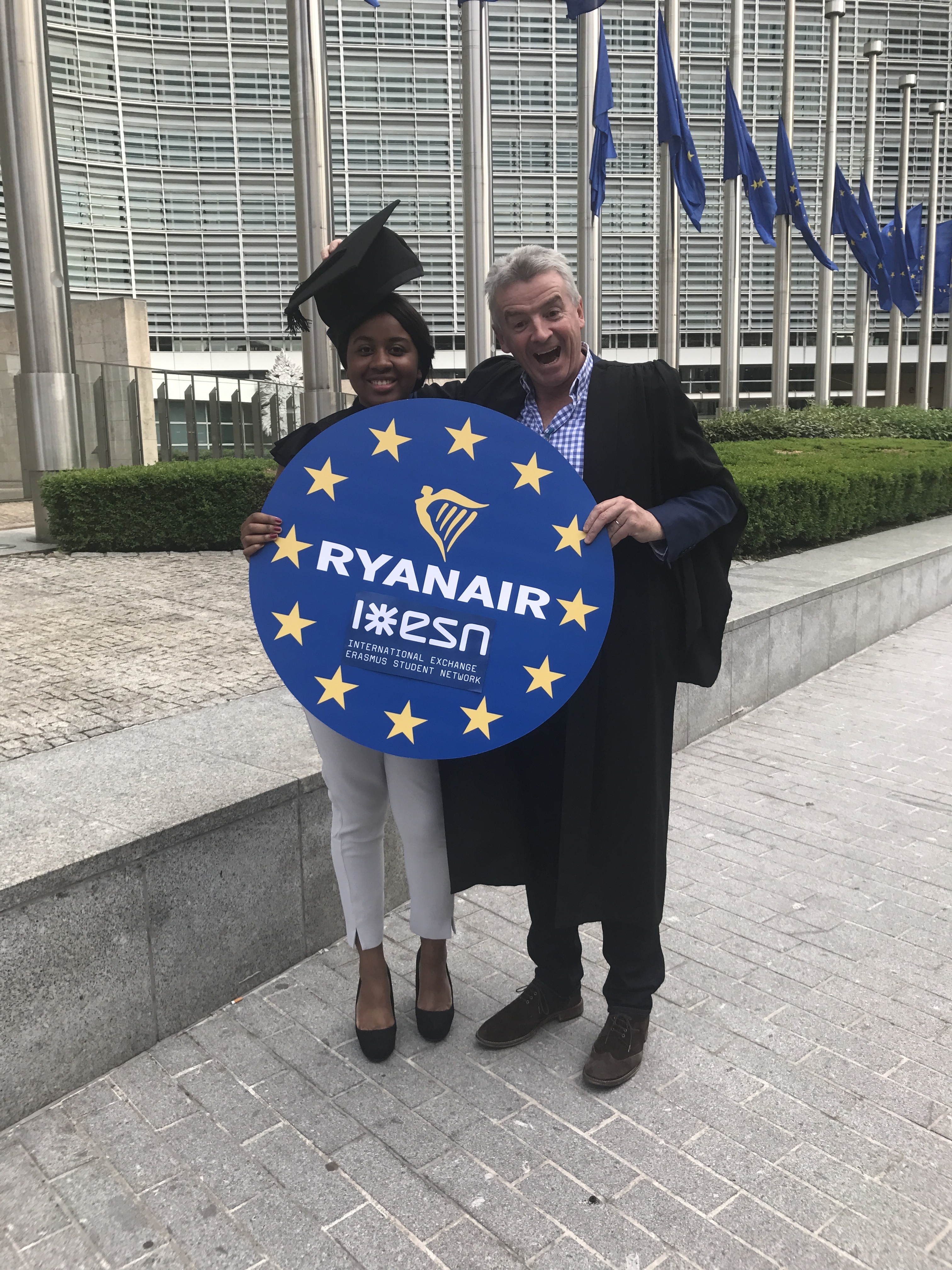 Ryanair Wird Partner Des Erasmus-Studentennetzwerks