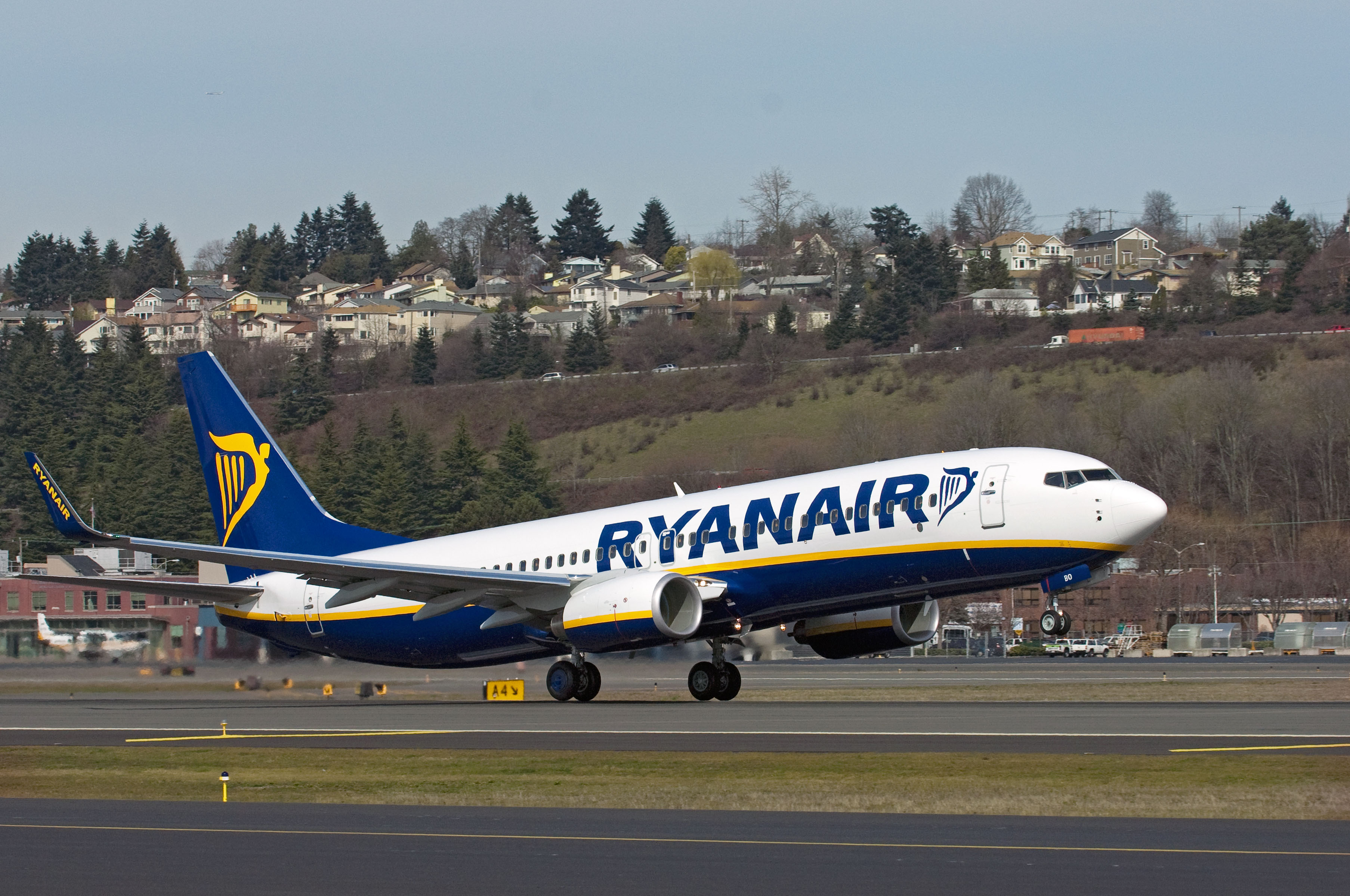 Η  Ryanair Ανακοινωνει Νεο Δρομολογιο Απο Κερκυρα Προς Ρωμη Τσιαμπινο