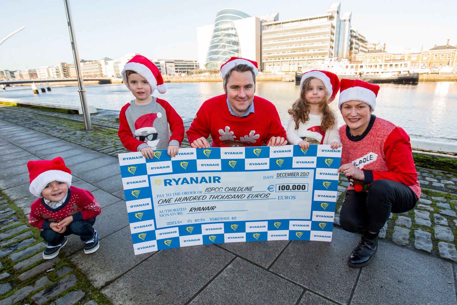 Ryanair Donates €100,000 To ISPCC Childline Ryanair's Corporate site
