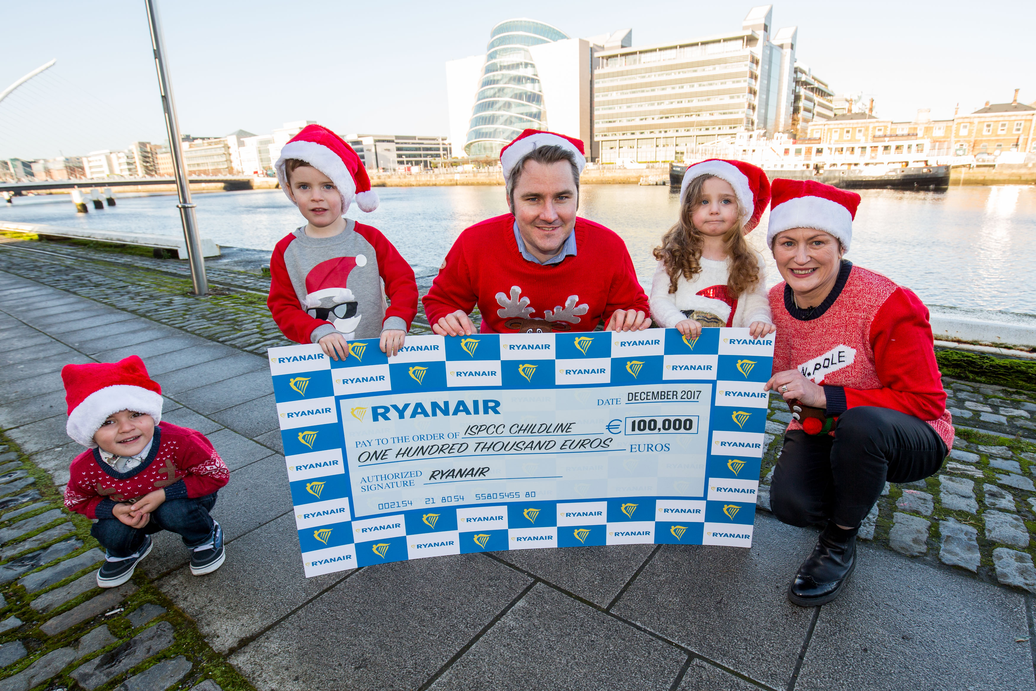 Ryanair Donates €100,000 To ISPCC Childline