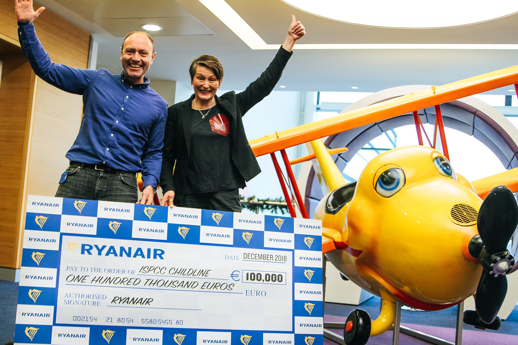 Ryanair Donates €100,000 To ISPCC Childline