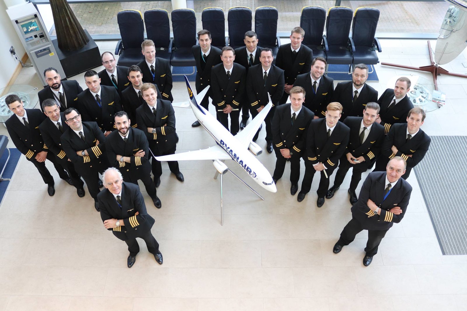 10 Jan – Another 23 Pilots Join Ryanair This Week | Ryanair's Corporate ...