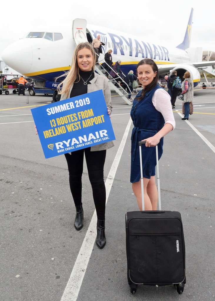 ryanair fast track luggage