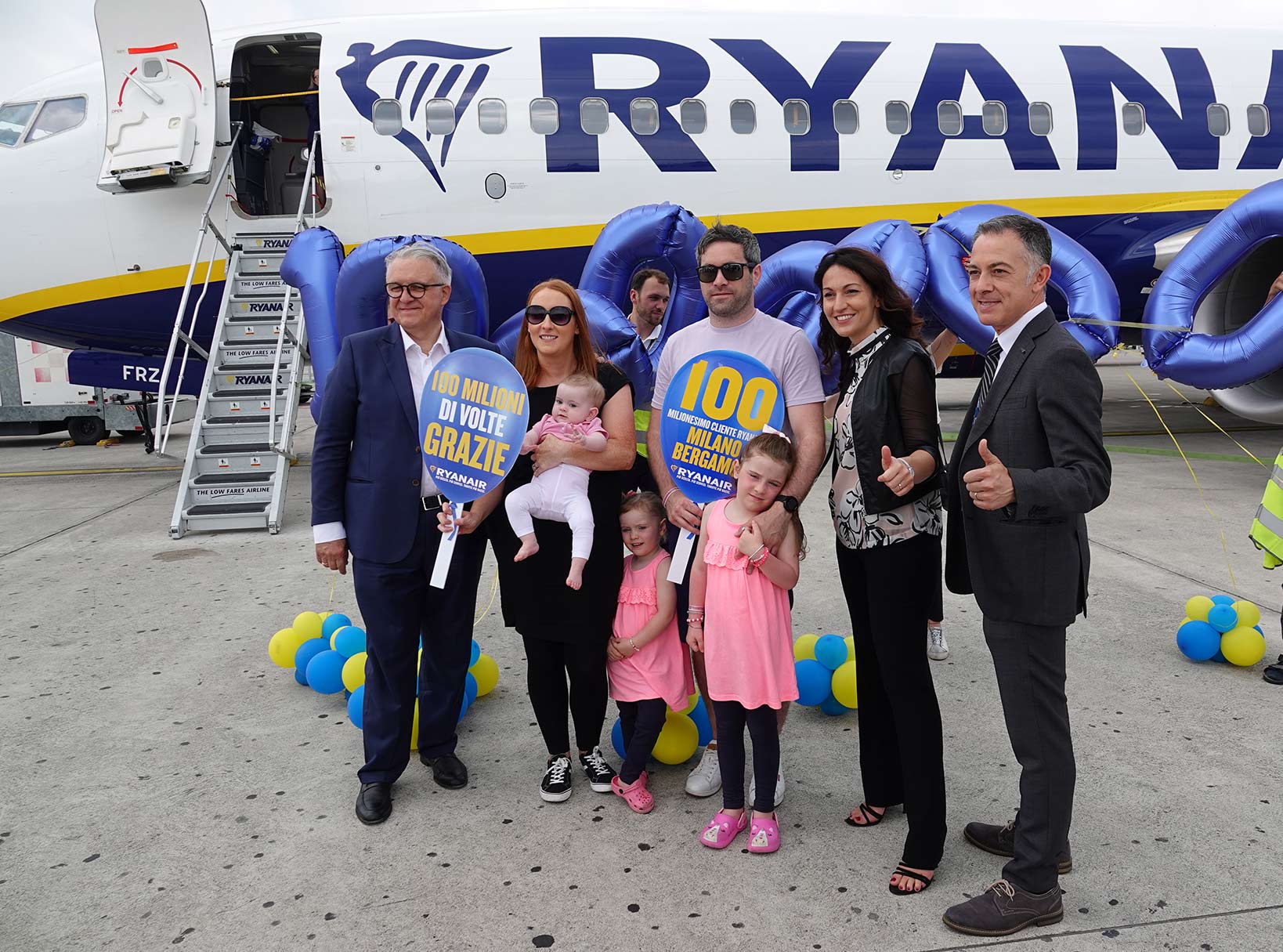 Ryanair Celebra 100 Milioni  Di Passeggeri A Milano Bergamo