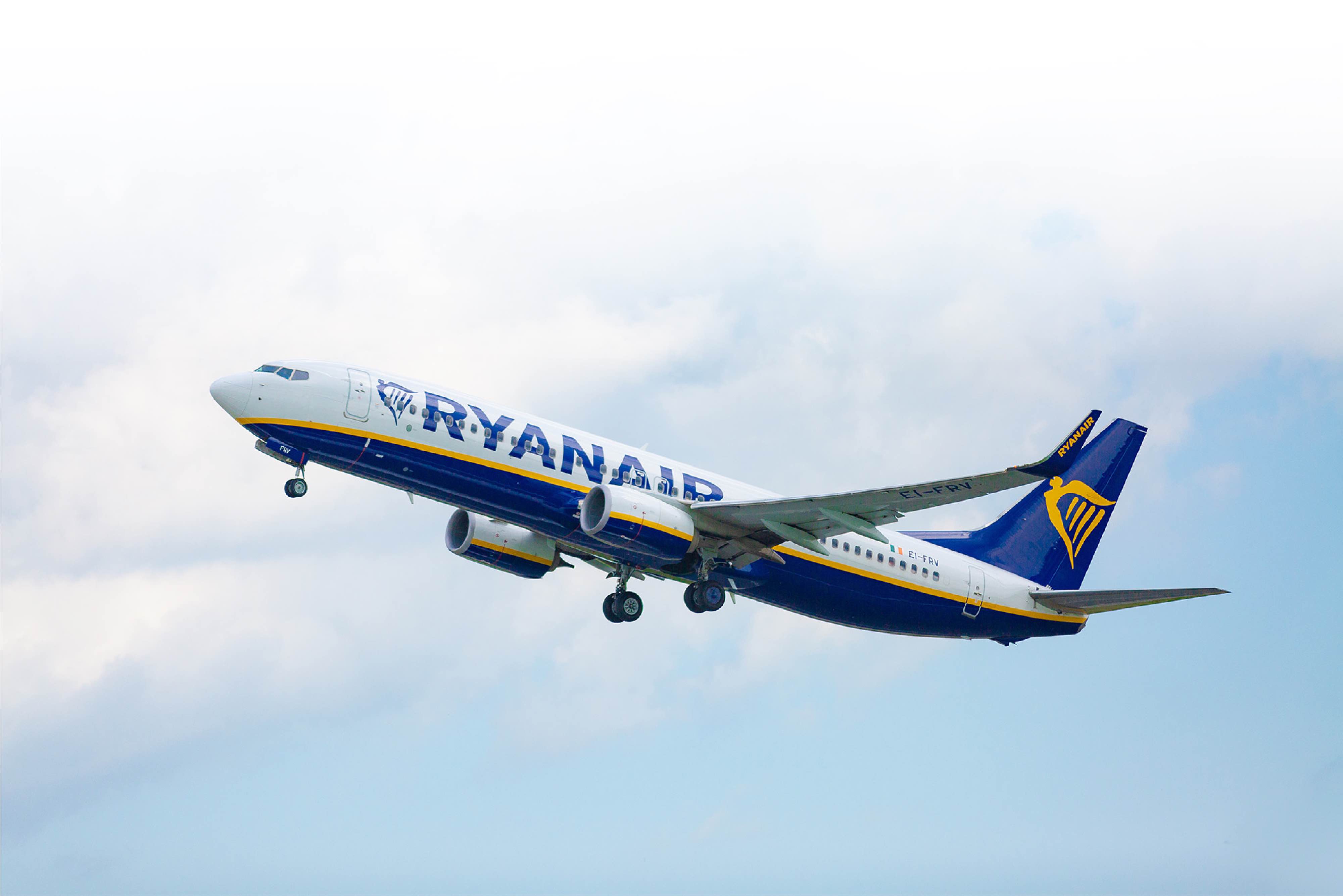 ryanair plane