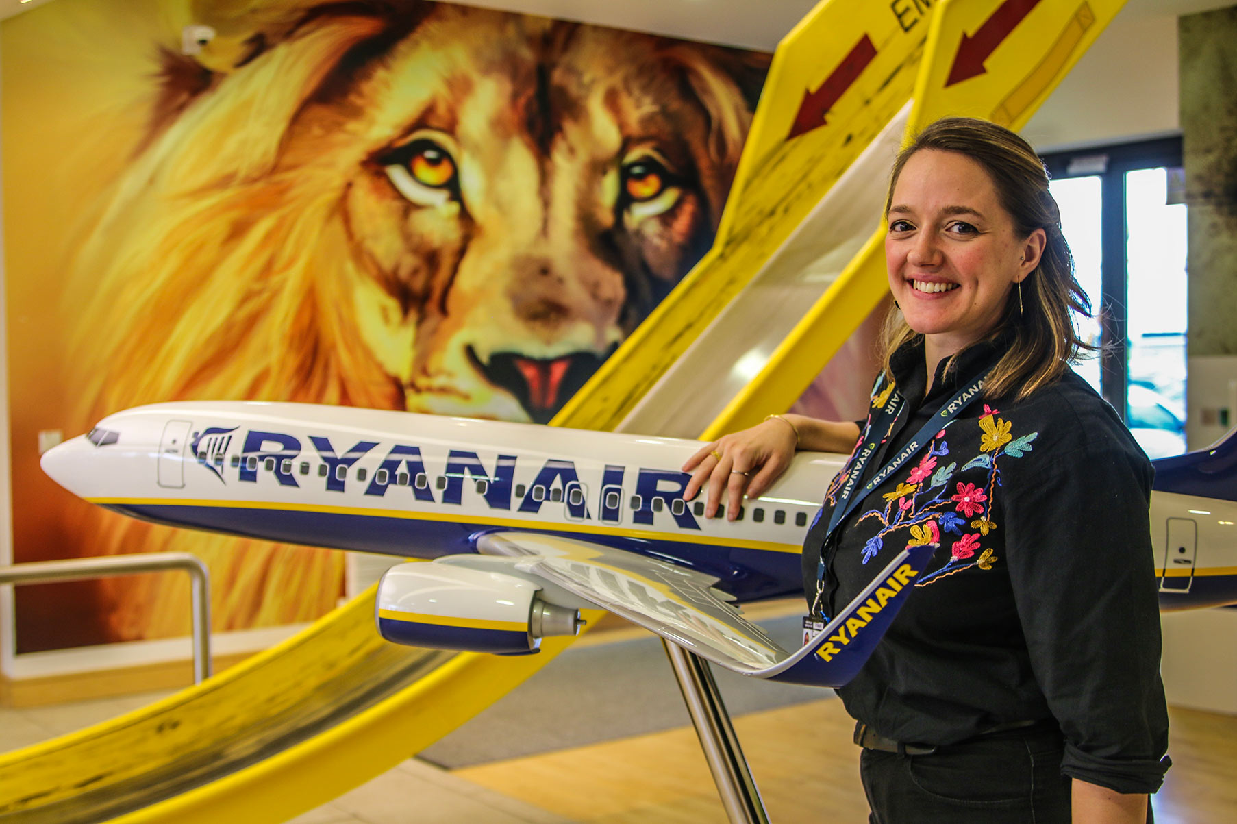 Ryanair Nomme Hélène Bégasse Au Poste De Manager Relations Presse &  Communication Pour La France, Le Benelux & Le Maroc