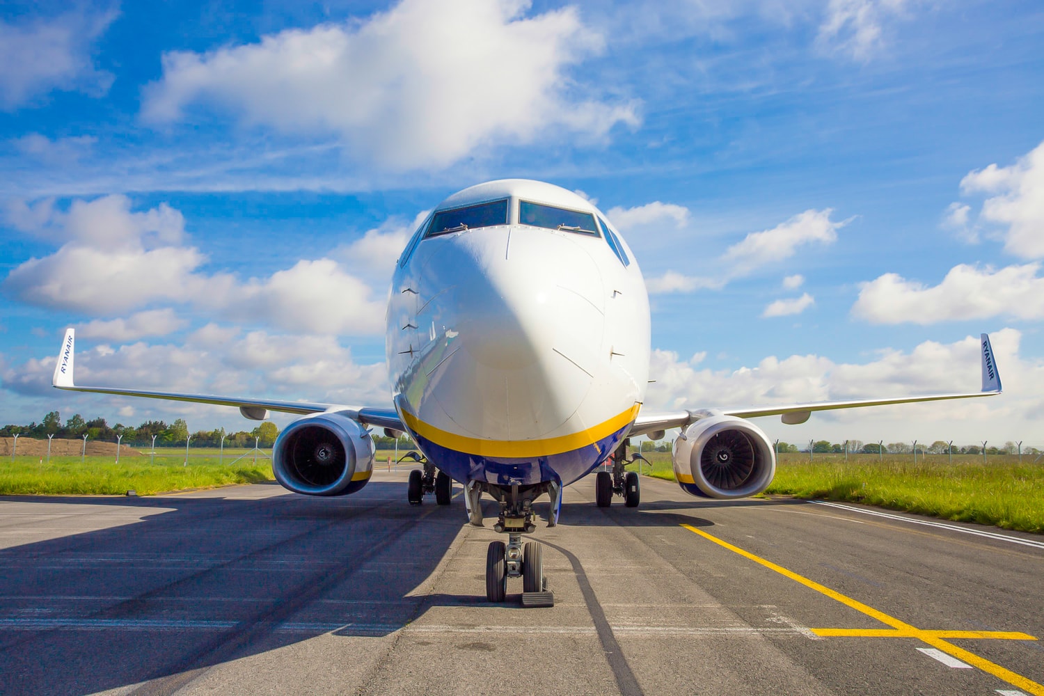 Ryanair Apela À Ue Para Proteger Os Sobervoos Em  França Para Evitar O Cancelamento De Milhares De Voos Pelo Sindicato Do Cta Francês