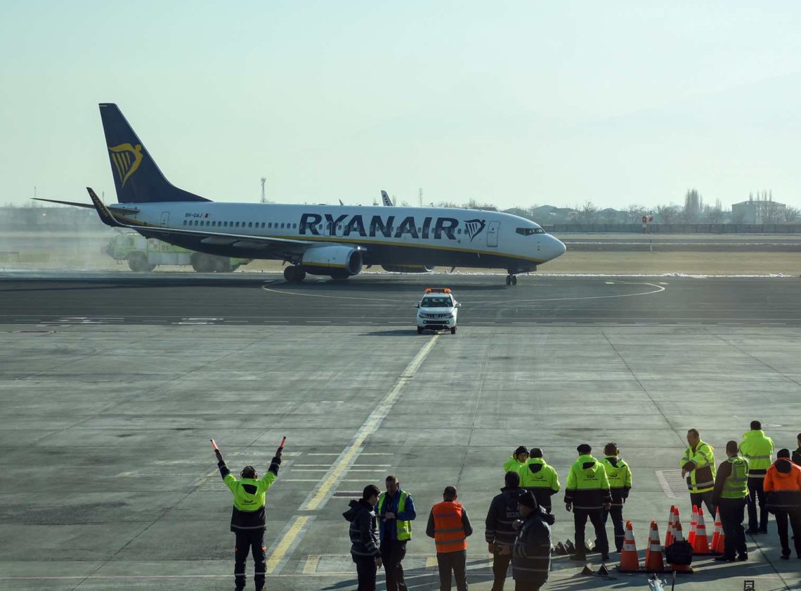 ryanair amman flights