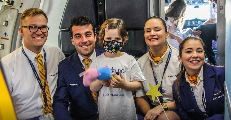 Ryanair Y La Fundación Pequeño Deseo  Hacen Realidad El Deseo De Erik Durante El Confinamiento