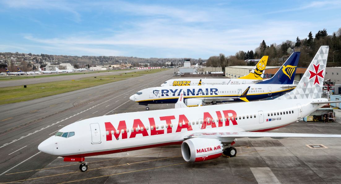 Ryanair Nimmt Das Erste Boeing 737 “Gamechanger” Flugzeug In Empfang