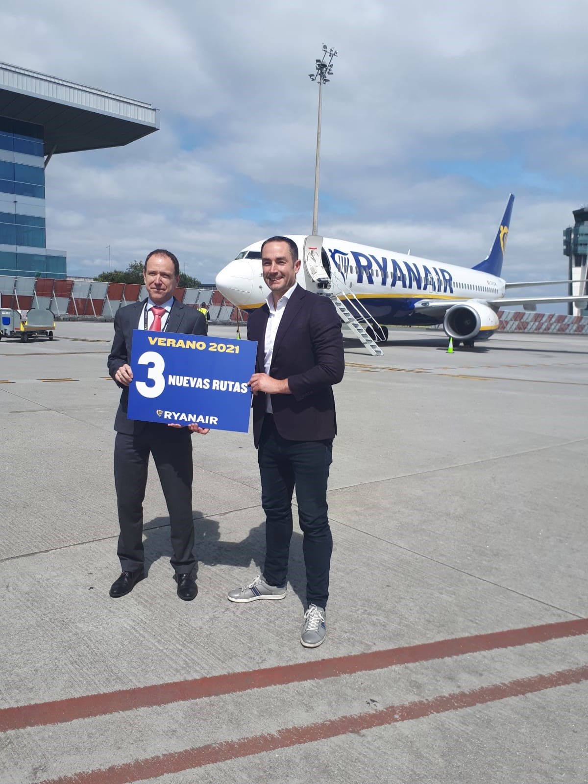 Ryanair Anuncia Su Calendario De 2021 En Santiago Como Parte De Su Recuperación De La Covid