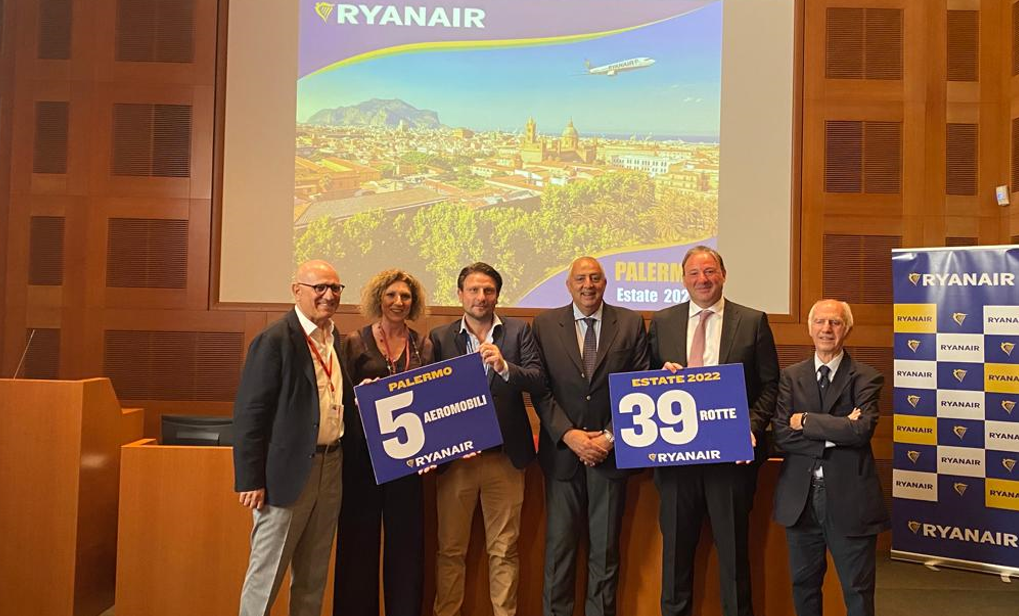Ryanair Celebra Il Più Grande Operativo Di Sempre Da Palermo E 5 Aerei Basati ($500 Milioni Di Investimento)