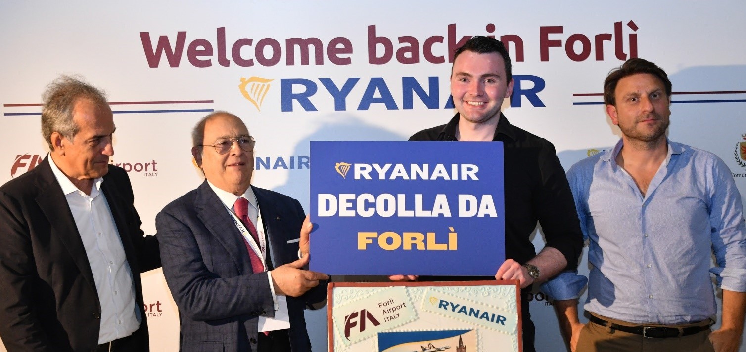 Ryanair Decolla Dall’aeroporto Di Forlì