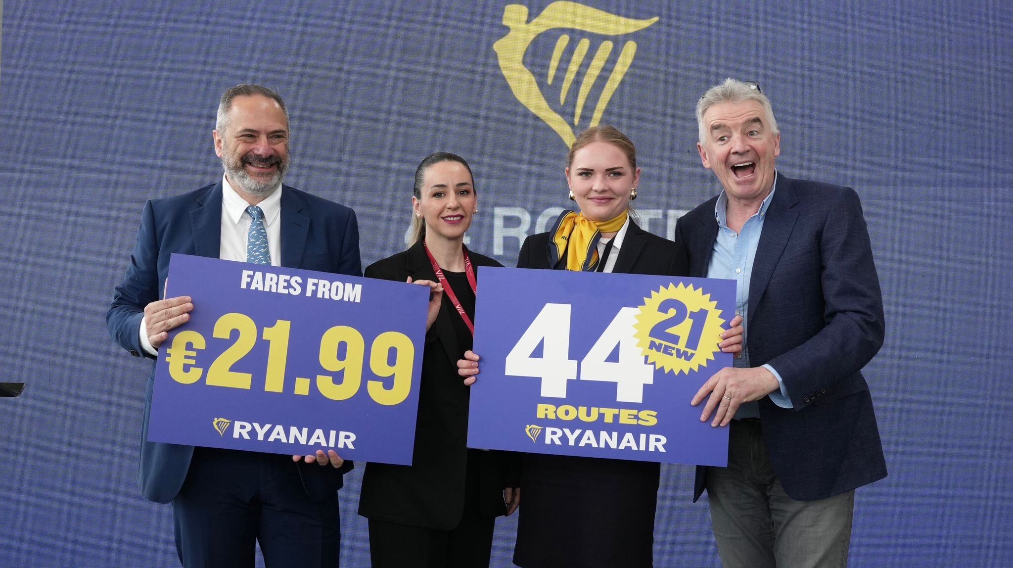 RYANAIR OPENS 4 AIRCRAFT (US$400M) TIRANA BASE DELIVER RECORD GROWTH IN ALBANIA